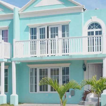 Orange Bay Townhouse By The Bay, Little Bay Country Club ,Negrilヴィラ エクステリア 写真