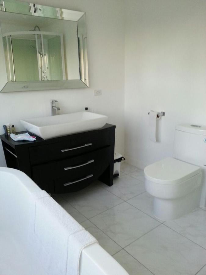 Orange Bay Townhouse By The Bay, Little Bay Country Club ,Negrilヴィラ エクステリア 写真
