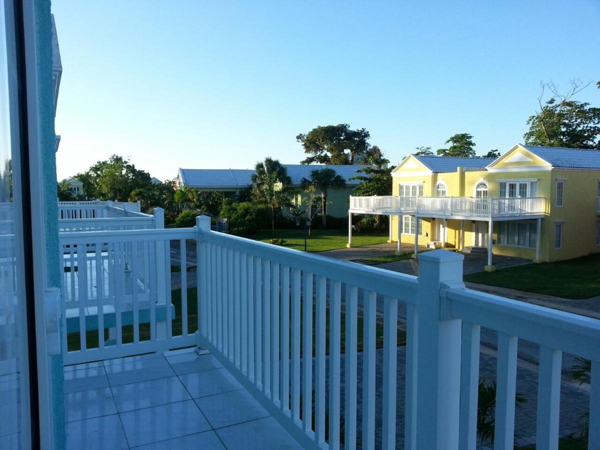 Orange Bay Townhouse By The Bay, Little Bay Country Club ,Negrilヴィラ エクステリア 写真