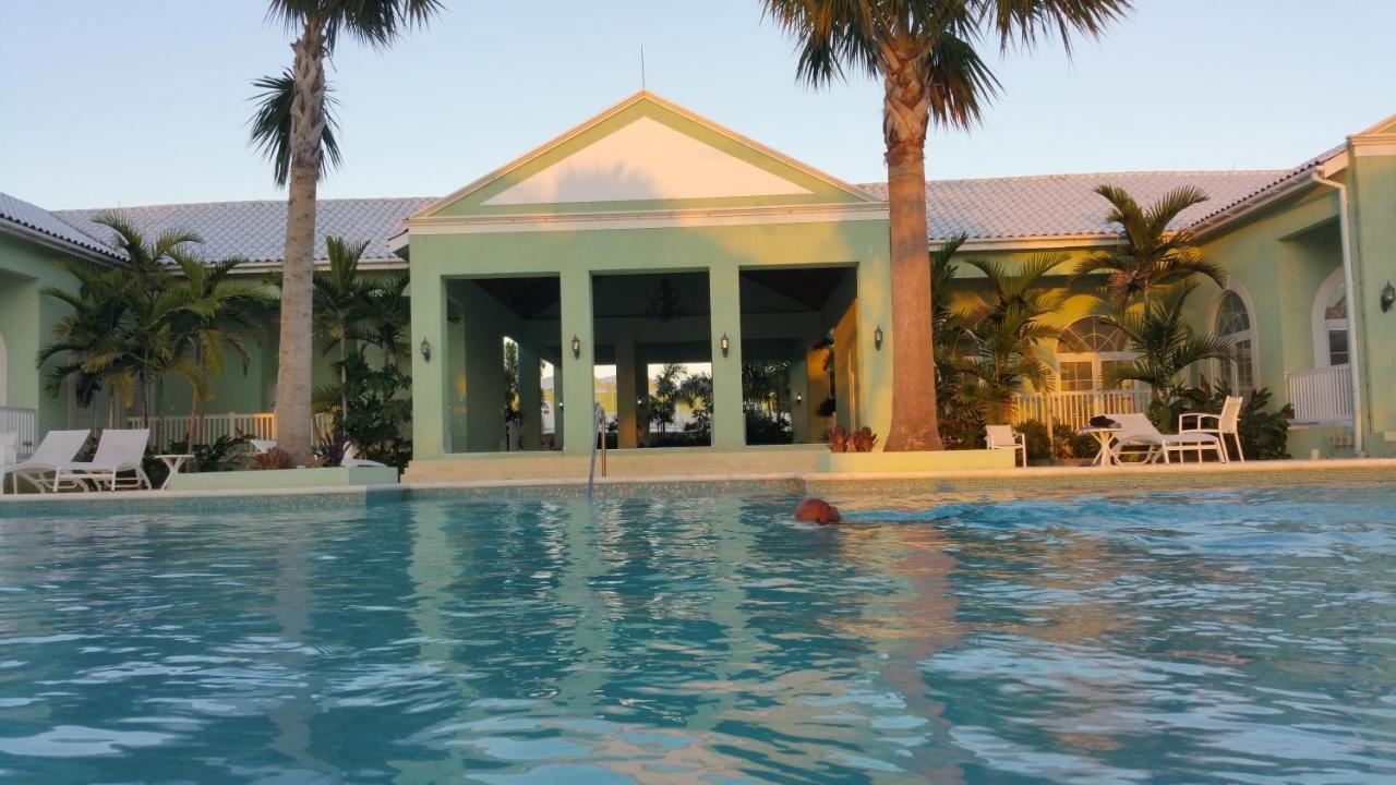 Orange Bay Townhouse By The Bay, Little Bay Country Club ,Negrilヴィラ エクステリア 写真