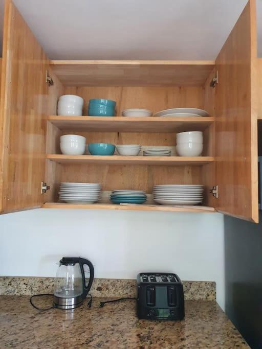 Orange Bay Townhouse By The Bay, Little Bay Country Club ,Negrilヴィラ エクステリア 写真